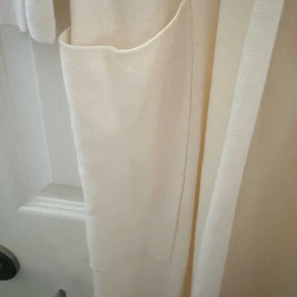 Nile Long Cream Cardigan. Size XS. 50% Modal. - Picture 7 of 9